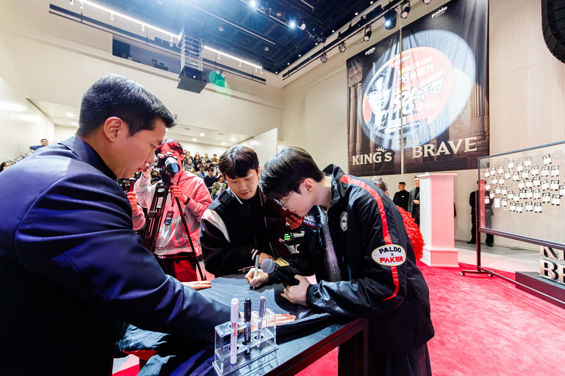 KING's BRAVE 토크콘서트 현장 사진 2